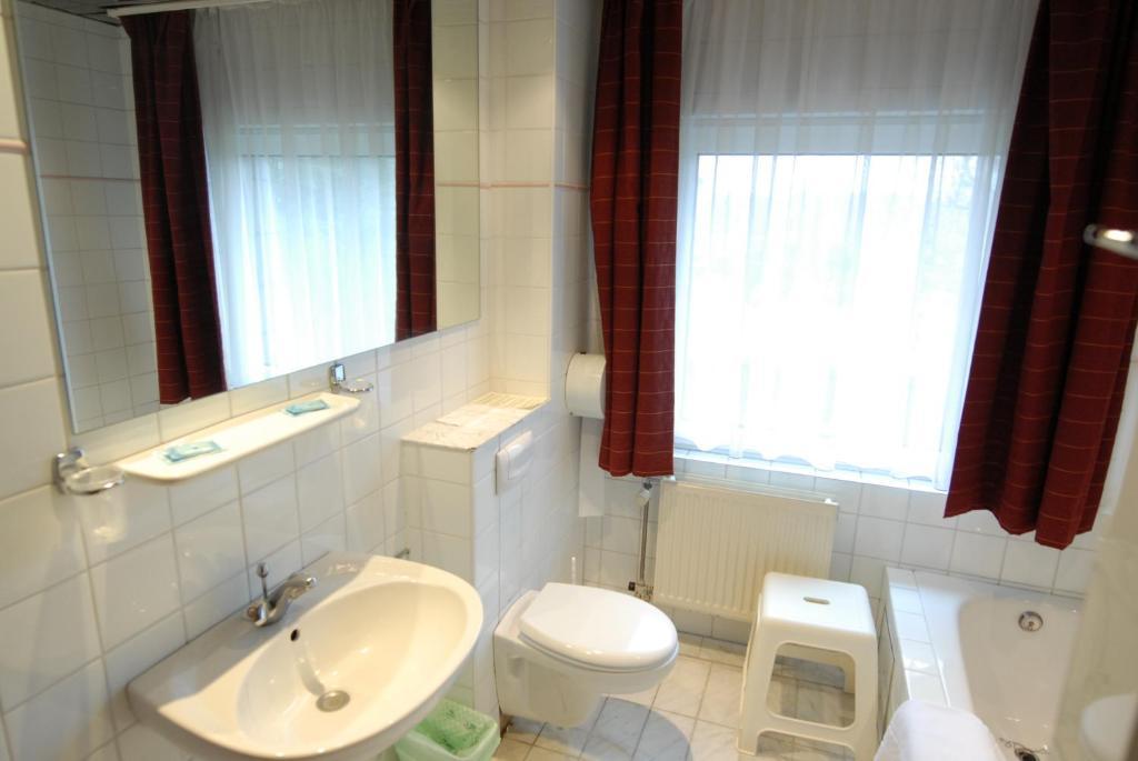 Hotel Le Joli Bois Ватерлоо Номер фото